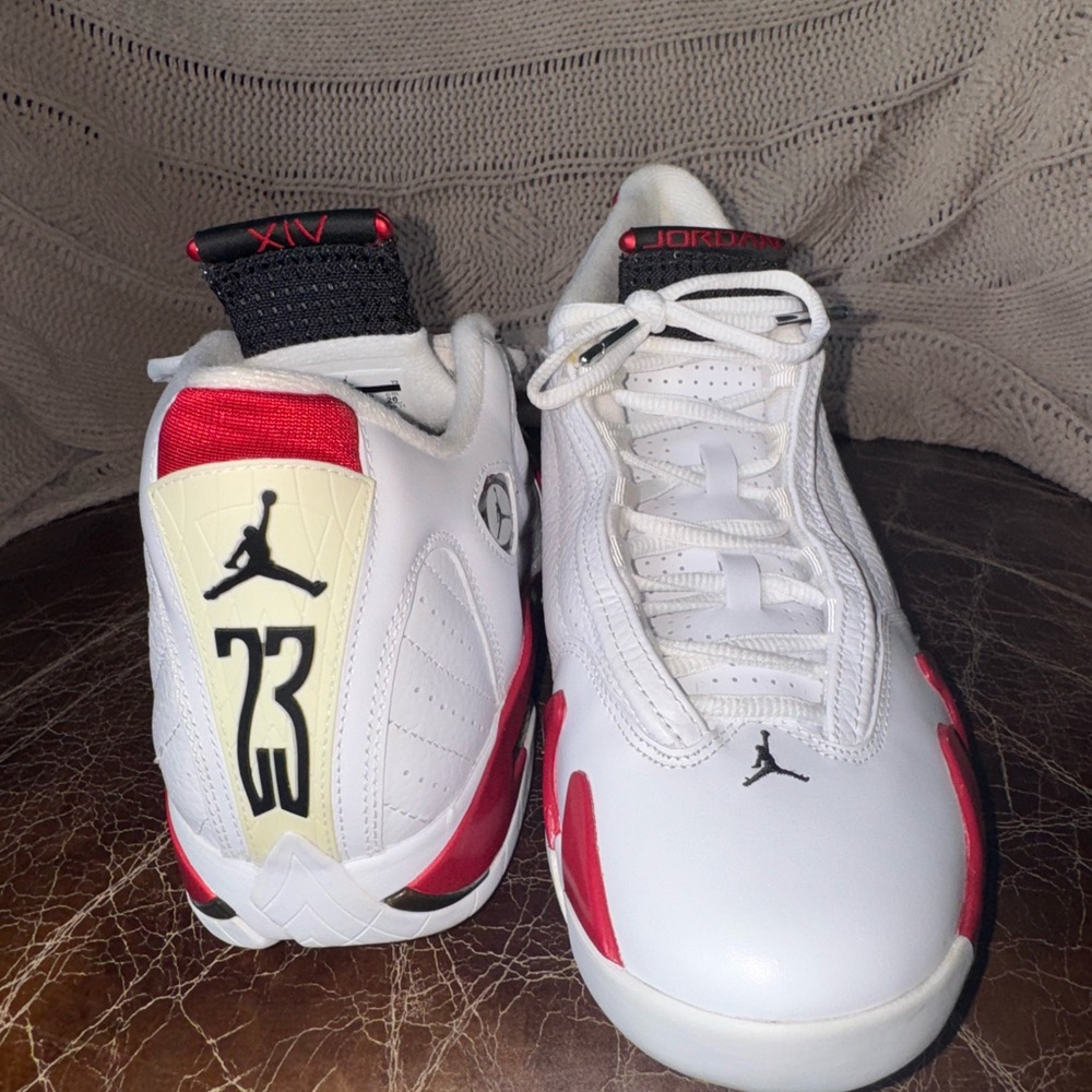 Air Jordan 14 Retro "Candy Cane" (2012) sneaker